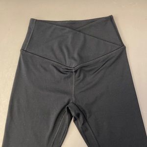 Victoria’s Secret ankle crossover leggings